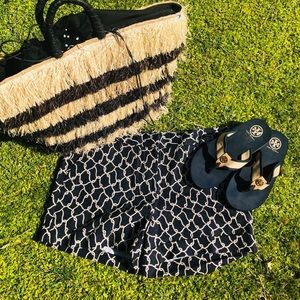 J CREW LINEN  SHORTS CITY FIT ROPE DESIGN